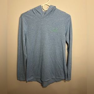 Vineyard Vines long sleeve size XS!